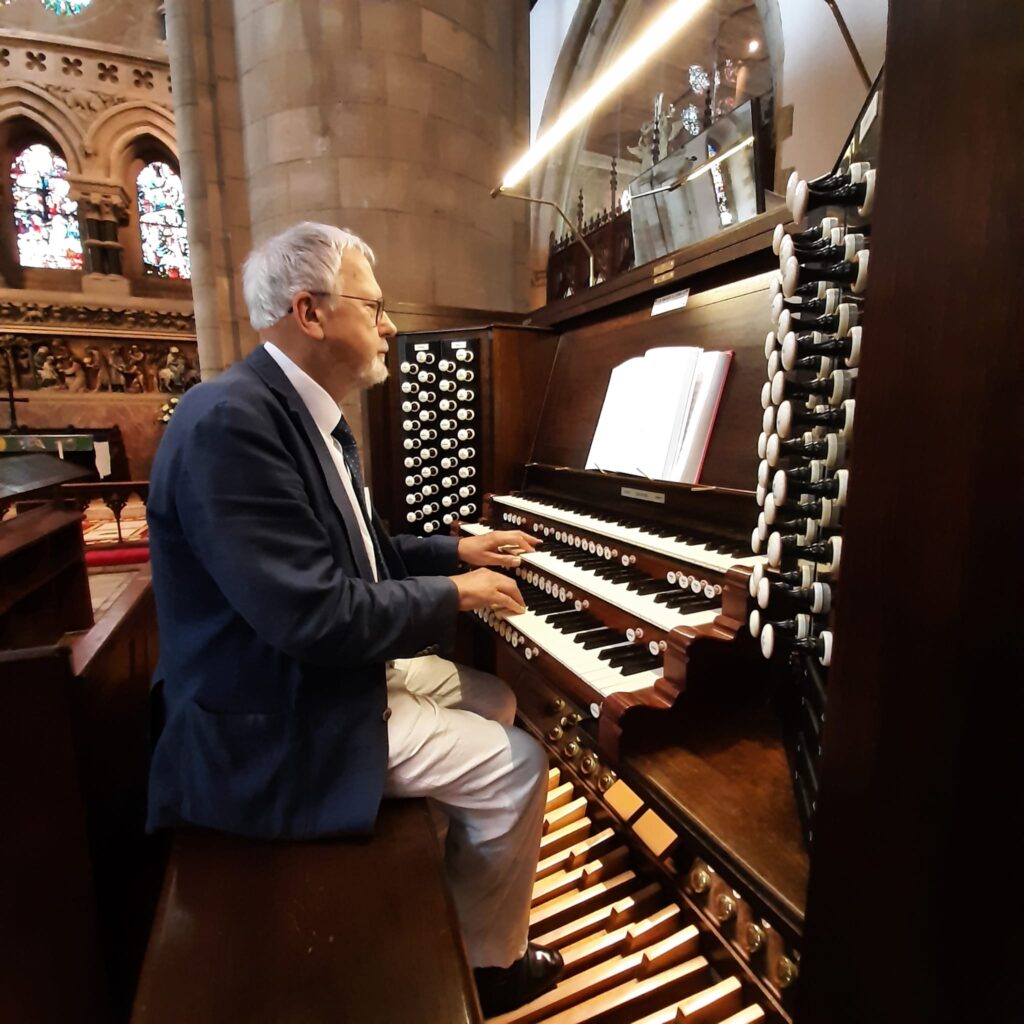 Organist